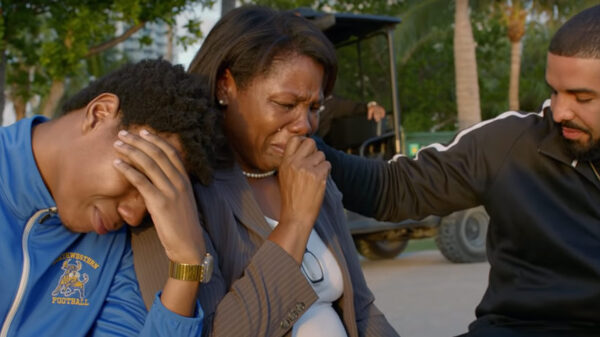 God's Plan - Drake donates more than $1M CDN in God's Plan video