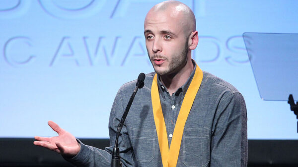 Rolling Stone: Noah 40 Shebib and his fight against Multiple Sclerosis (MS)