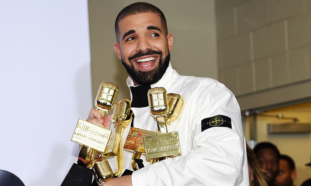 Drake addresses blackface photos in Instagram statement