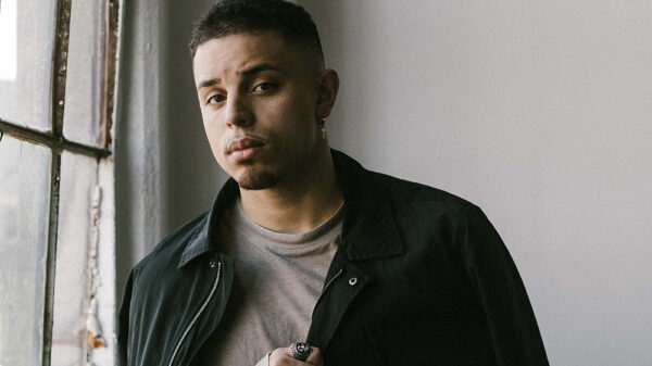 Danny Delavie drops captivating animated visuals for Break Interlude