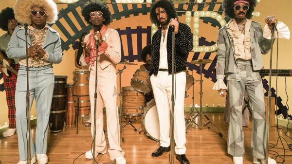 Aubrey & The Three Amigos: Drake announces tour with Migos