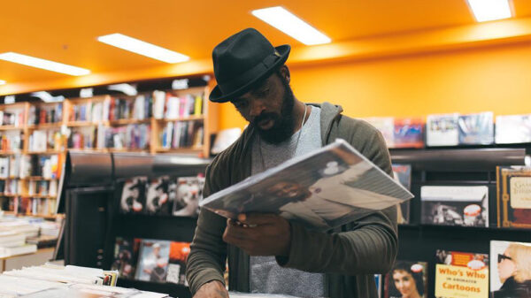 DJ NaNa releases Lullaby single featuring Saukrates