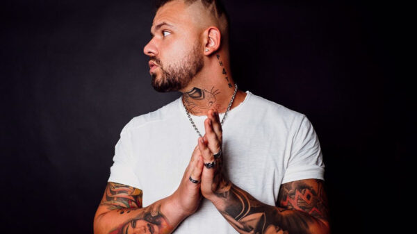 Houston lyricist PH4DE delivers his second mixtape with the cinematic VENDETT4