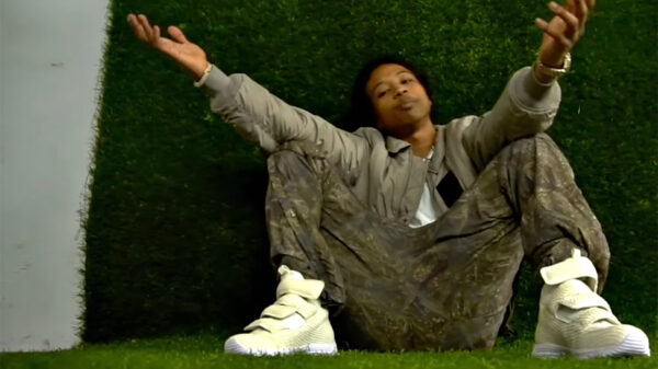 Pressa in the OTM video