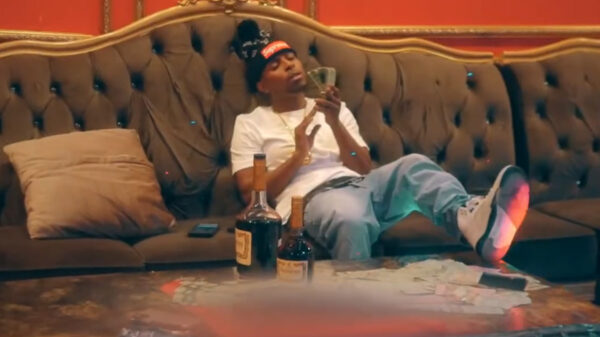 Sonic in the SLAP video