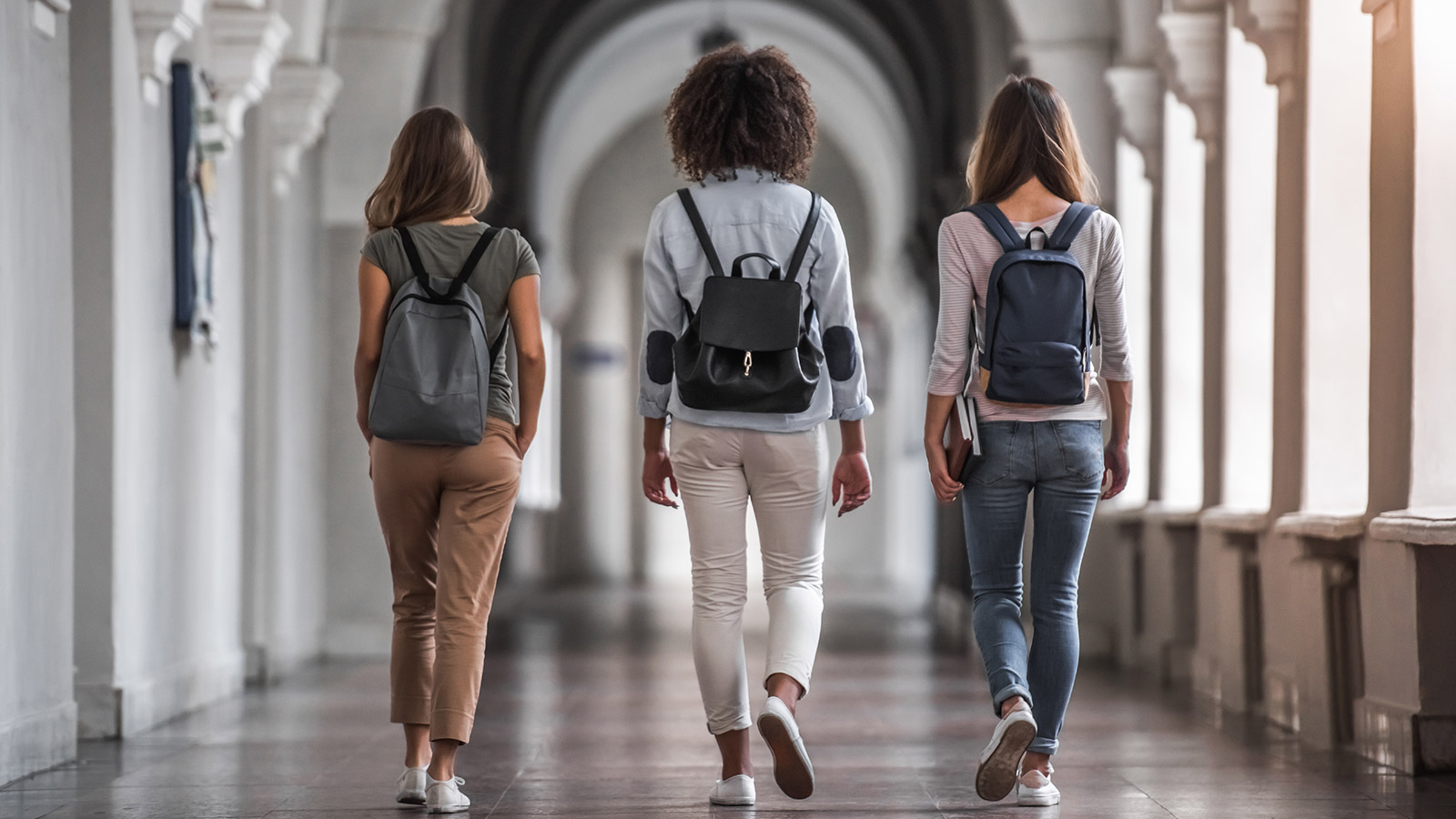 A group of students walking. (Shutterstock)