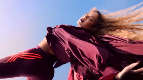 Beyoncé in the Break My Soul music video