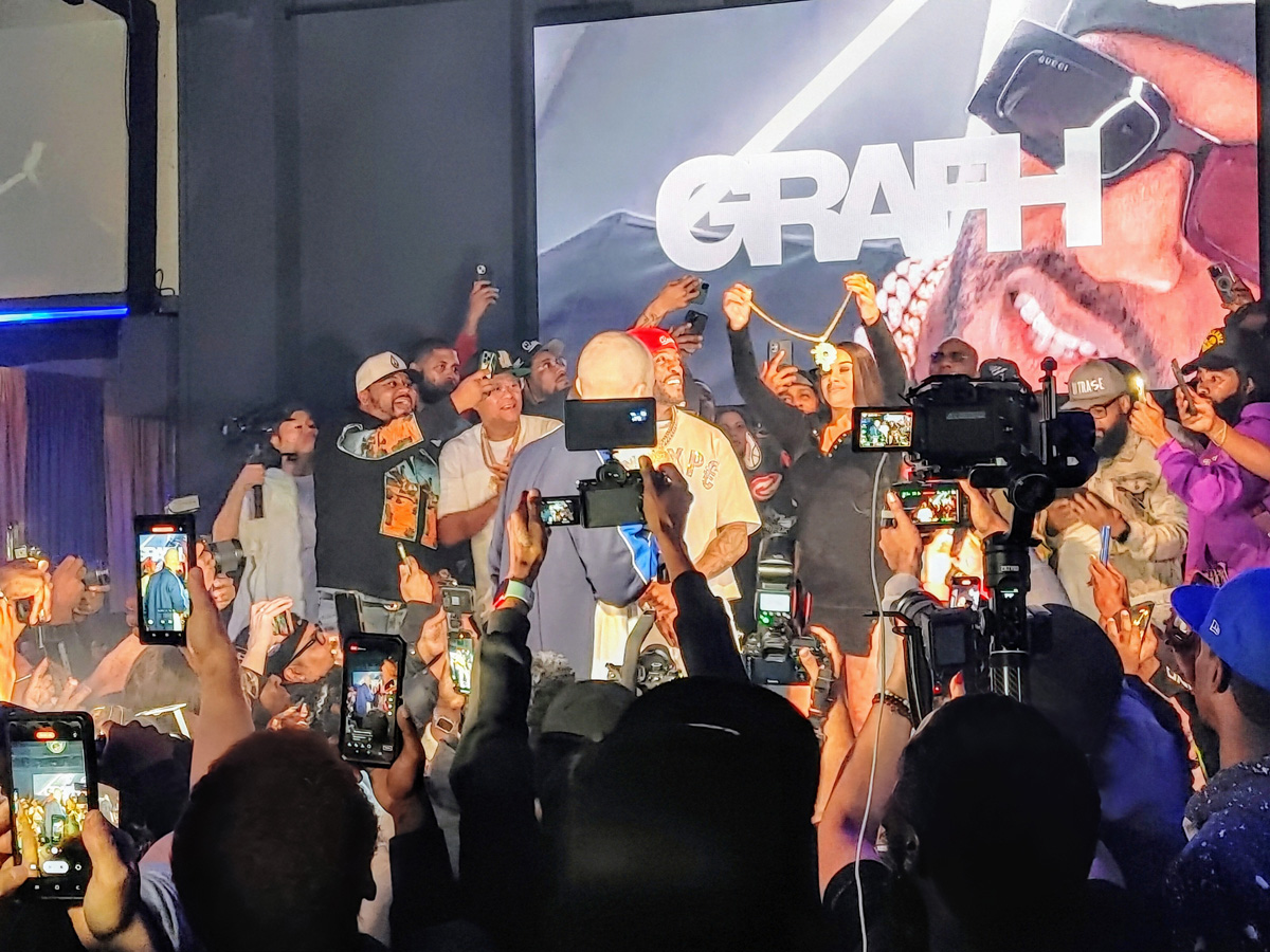 Grafh and guests performing at S.O.B.'s i NYC