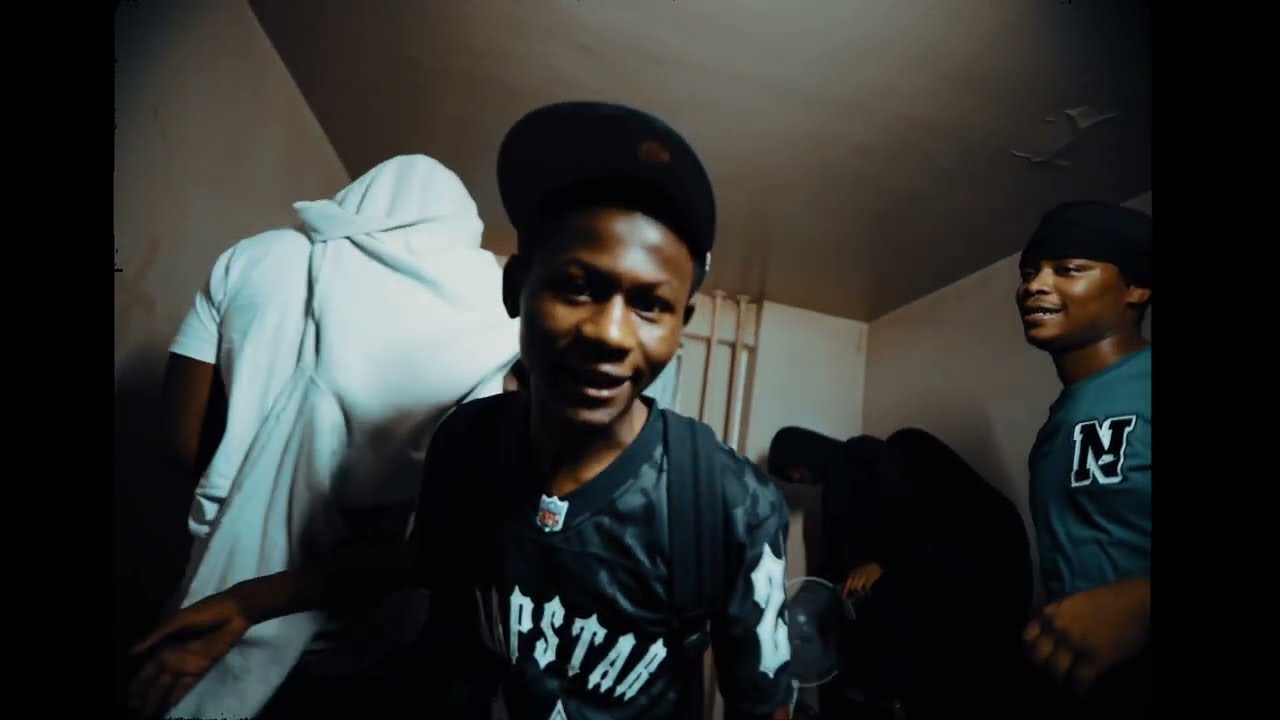 Scene from the Don't F**k Wit Me Now music video by Sha EK